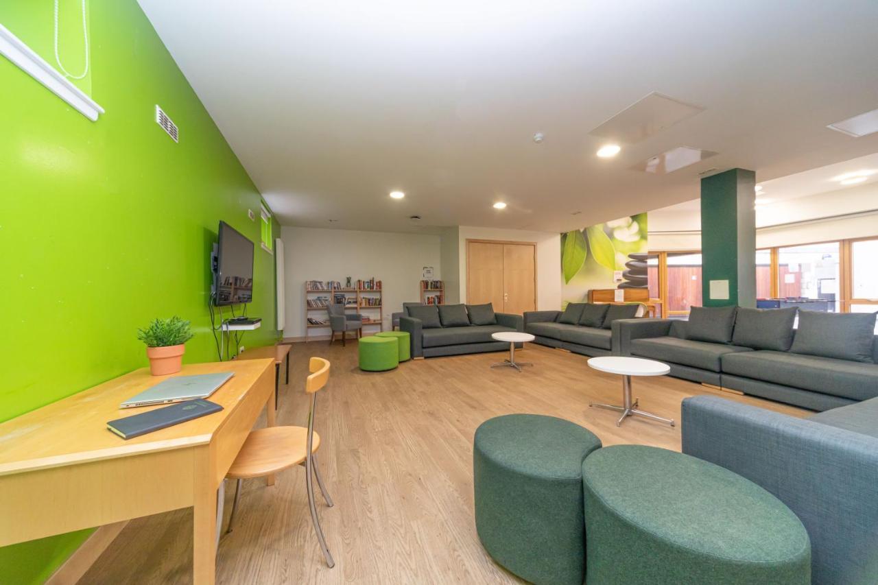 Joivy Affordable 3,4,5 And 12 Bed Private Flats Next To Royal Mile (Adults Only) Apartment Единбург Екстериор снимка