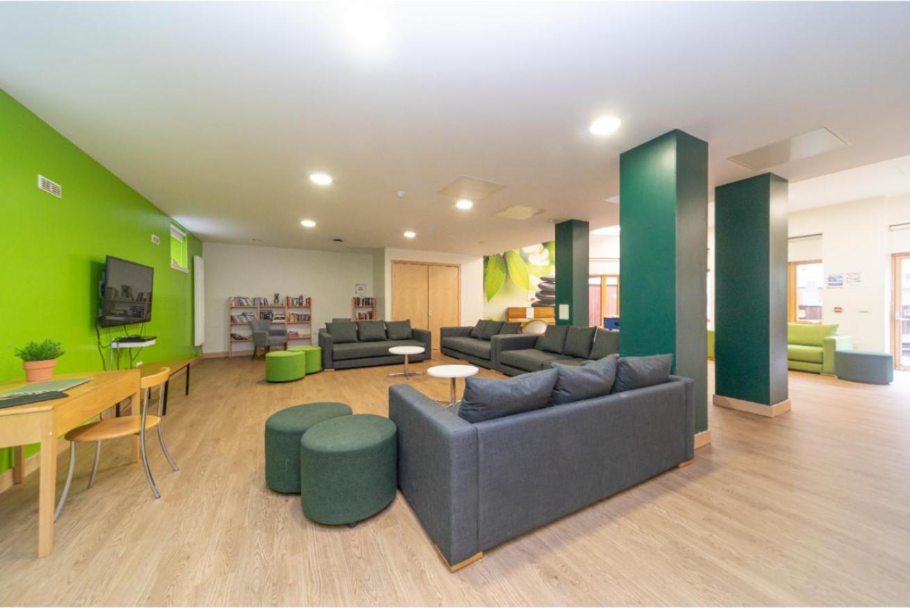 Joivy Affordable 3,4,5 And 12 Bed Private Flats Next To Royal Mile (Adults Only) Apartment Единбург Екстериор снимка