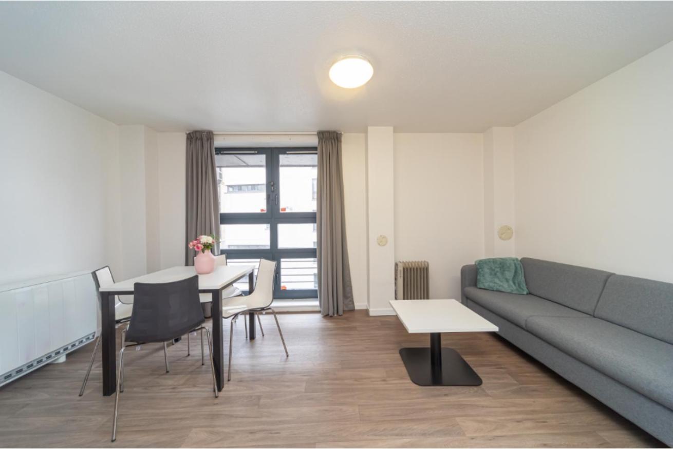 Joivy Affordable 3,4,5 And 12 Bed Private Flats Next To Royal Mile (Adults Only) Apartment Единбург Екстериор снимка