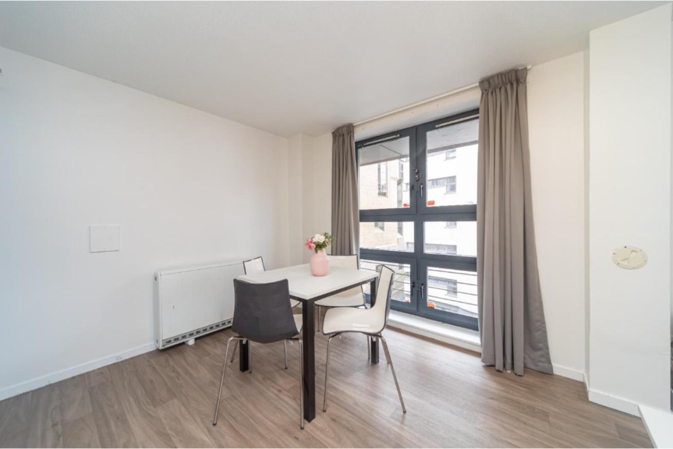 Joivy Affordable 3,4,5 And 12 Bed Private Flats Next To Royal Mile (Adults Only) Apartment Единбург Екстериор снимка